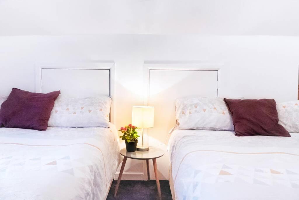Apartment Up To 9 Close To Centre, Big Tv And Wifi Кардифф Экстерьер фото